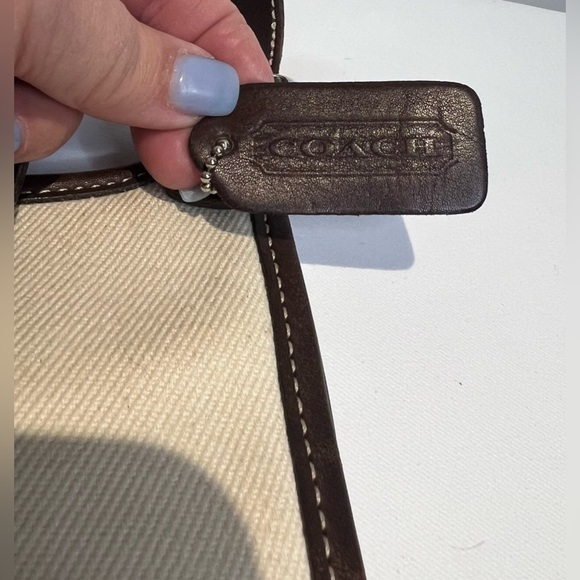 Coach Vintage Chic Cream and Brown crossbody 2000 8114 Hippie Flap EUC Y2K - Picture 7 of 7